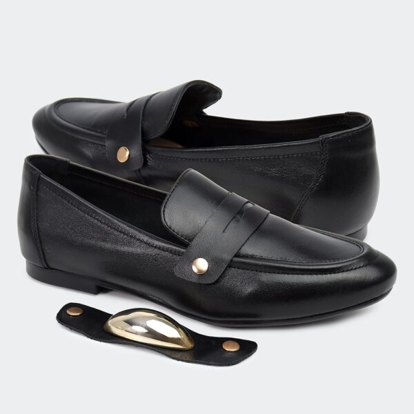 Loafer Preto em Couro com Fivelas Removíveis - Imagem 2