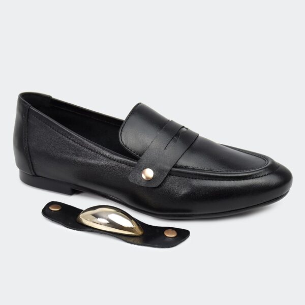 Loafer Preto em Couro com Fivelas Removíveis - Imagem 3