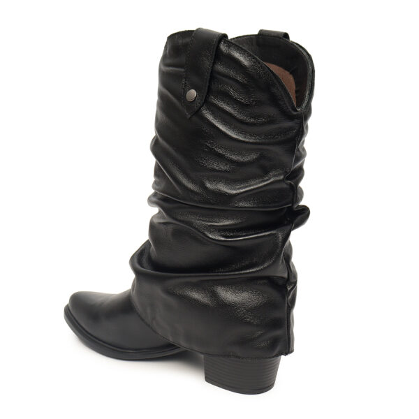 Bota Feminina Western Cano Enrugado Removível em Couro Preta - Imagem 3