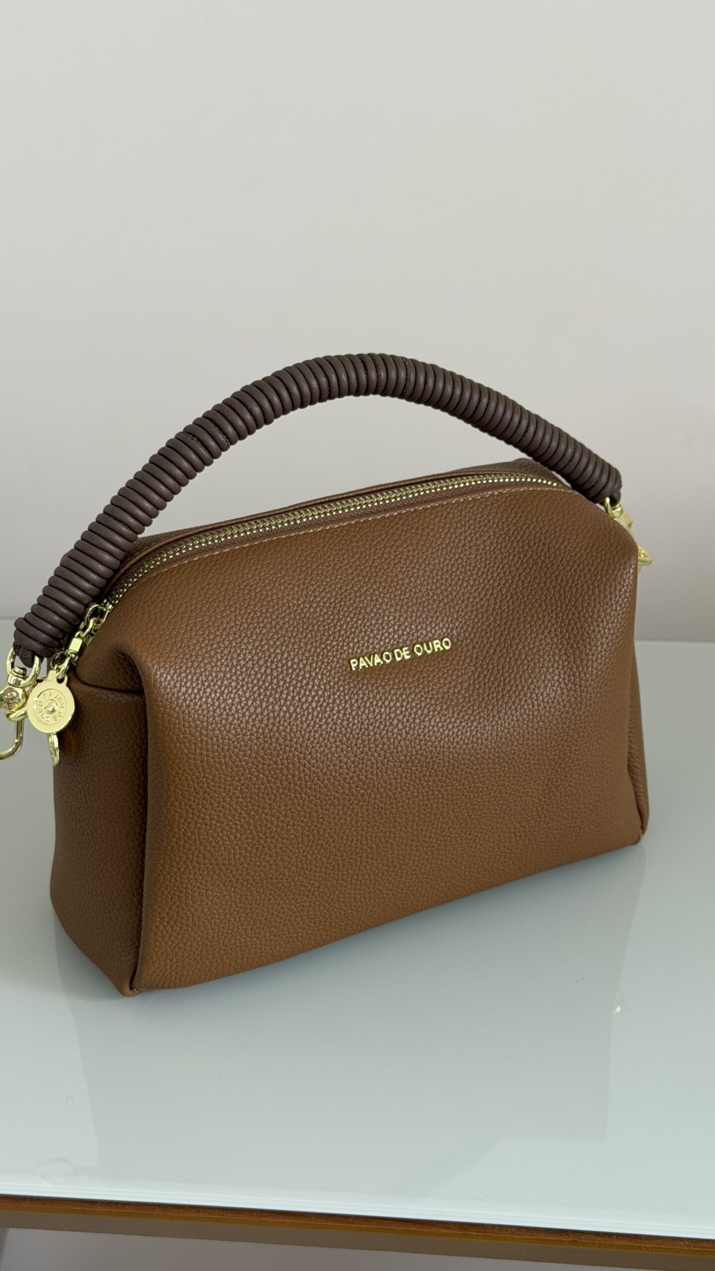 Bolsa Feminina Média Clean Elegance - Marrom