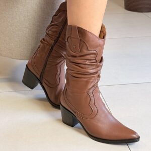 Bota New Western Marrom  em Couro Legítimo Cano Sanfonado