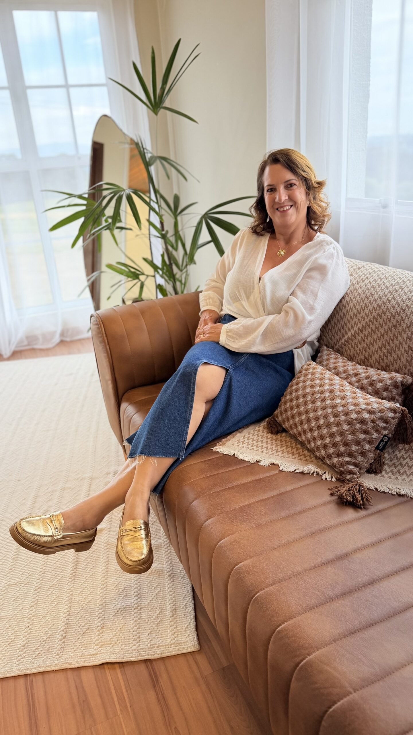 Mocassim Dourado em Couro Legítimo Zêmel - Imagem 3